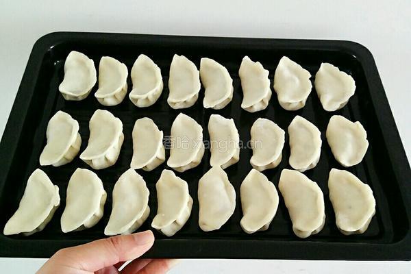 三鲜陷饺子的做法图解17