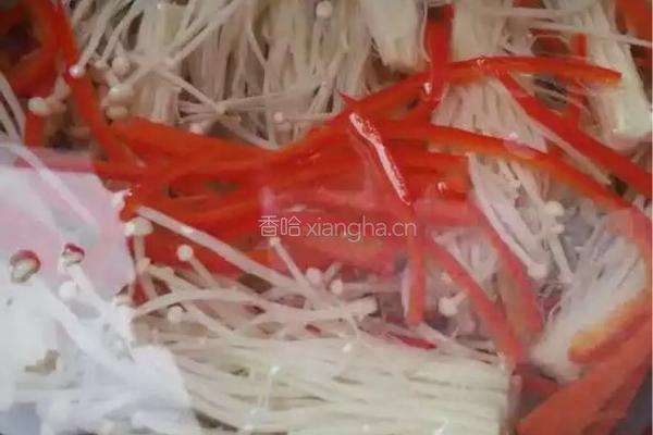 金针菇翡翠卷的做法图解8
