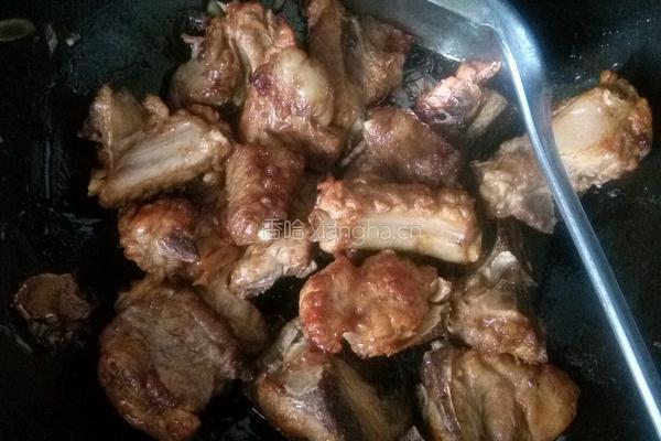 红烧排骨豆腐泡的做法图解6