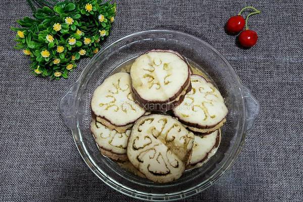 蒸茄子盒的做法图解5