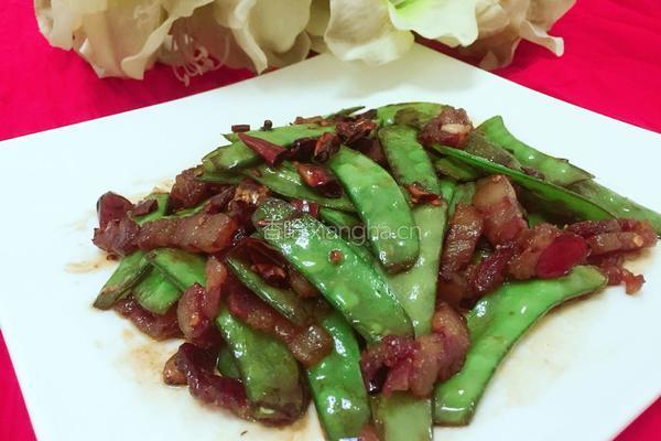 荷兰豆炒腊肉的做法图解6