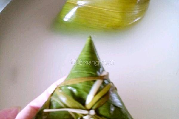 蜜枣粽子的做法图解3
