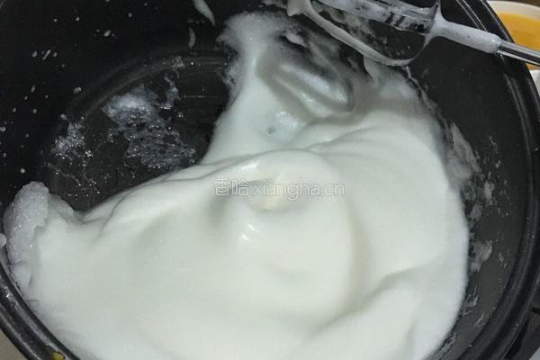 电饭煲酸奶蛋糕的做法图解4