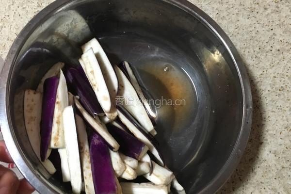 肉末茄子的做法图解4