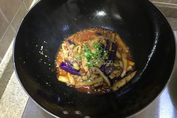 肉末茄子的做法图解11
