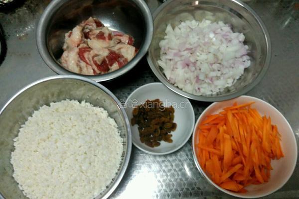 黑椒牛腩抓饭的做法图解1
