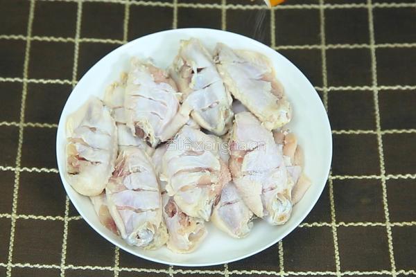 懒人菜之美味可乐鸡翅的做法图解2