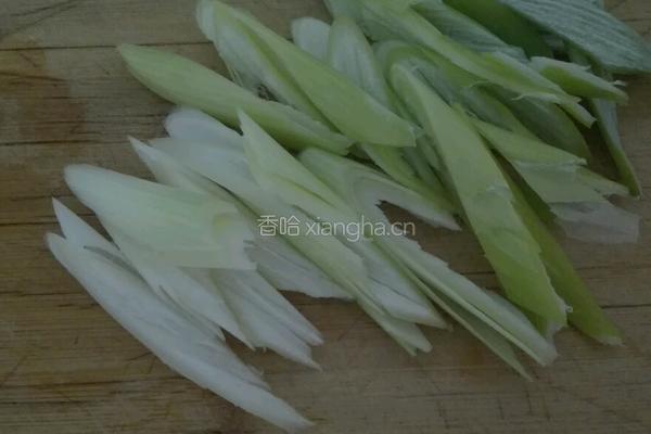 葱爆鸡肉的做法图解3