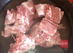 糖醋排骨的做法图解1