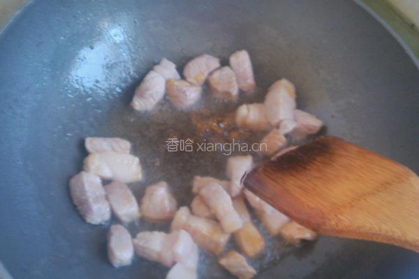 红烧肉炖土豆的做法图解4