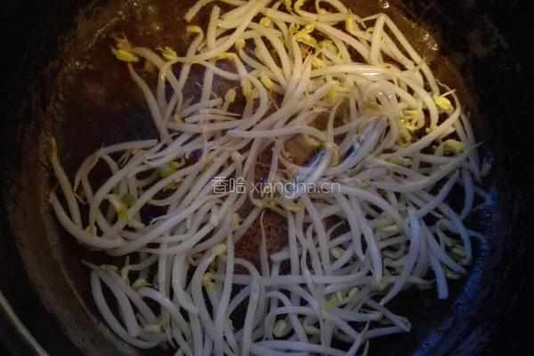 银芽煮面片的做法图解2