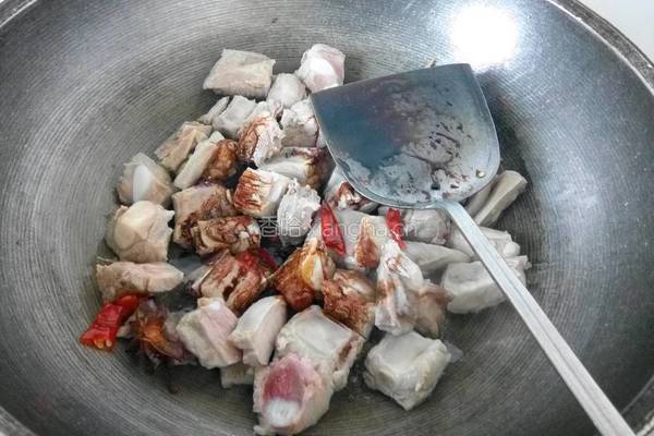 糖醋排骨的做法图解4