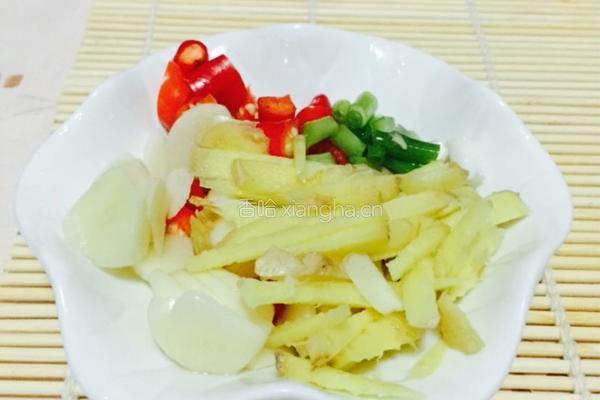 川味辣炒花蛤的做法图解2