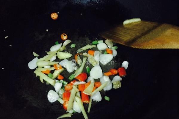 川味辣炒花蛤的做法图解3