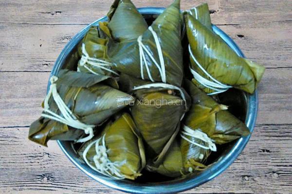 绿豆花生蜜枣粽(三角粽)的做法图解19
