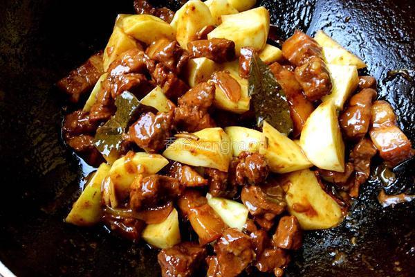 土豆烧肉的做法图解10
