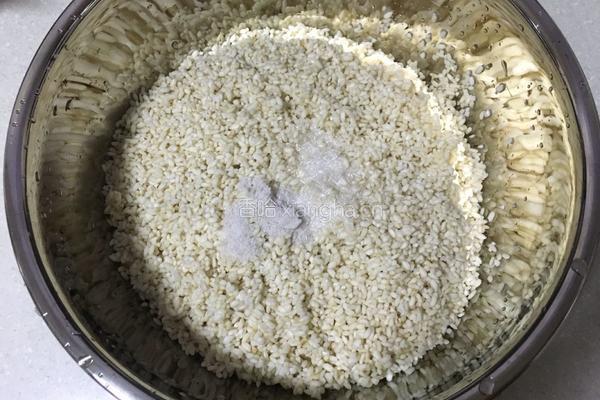 梅干菜肉粽的做法图解4