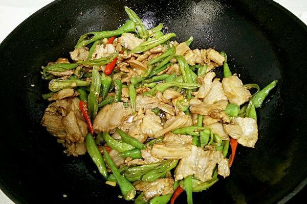 家常小炒肉的做法图解9