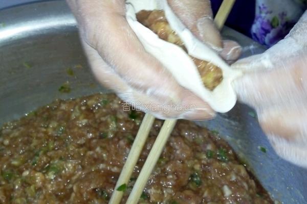 牛肉饺子的做法图解10