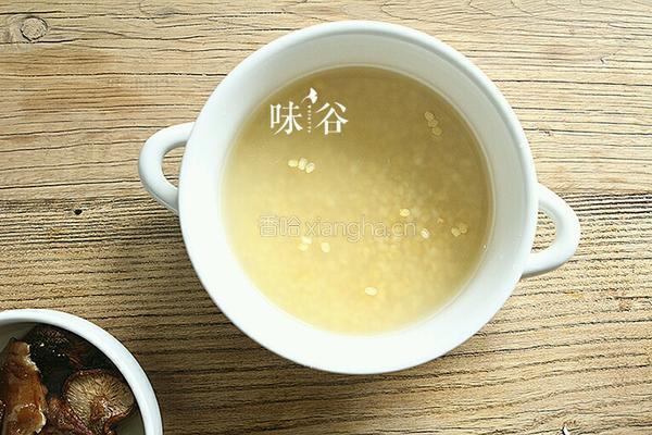 广式咸肉粽的做法图解5