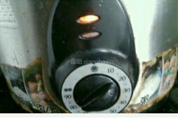 咸蛋黄粽子的做法图解13