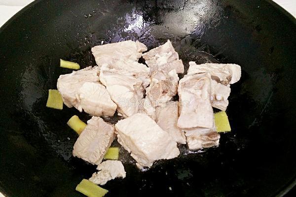 冬瓜炖排骨汤的做法图解5