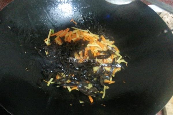 三丝炒肉的做法图解6