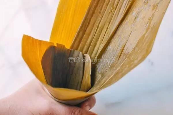 香糯粽子的做法图解8