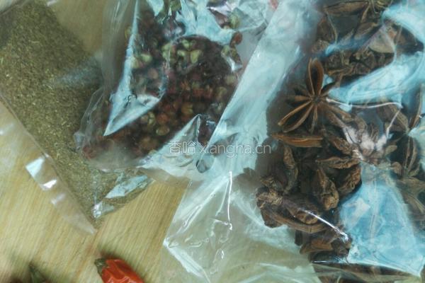 水煮香辣毛豆的做法图解4