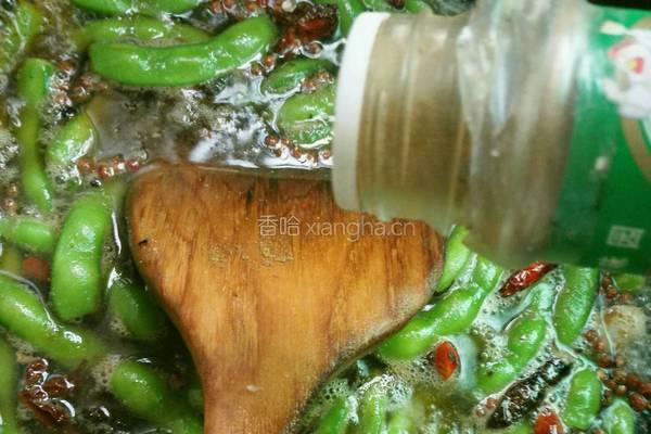水煮香辣毛豆的做法图解8
