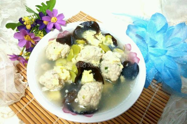 蚕豆瓣肉圆蛋汤的做法图解5