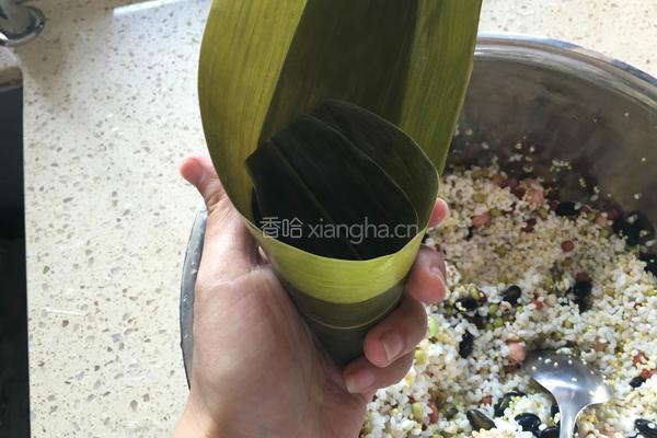 ＃端午节＃杂粮粽子的做法图解6