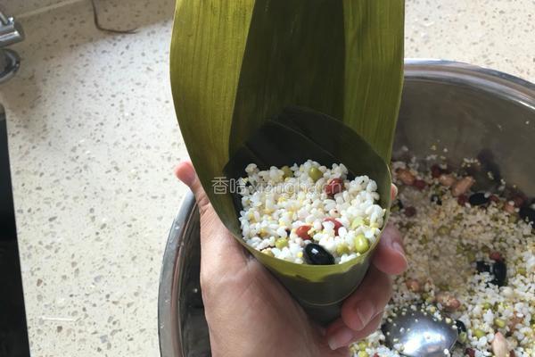 ＃端午节＃杂粮粽子的做法图解7