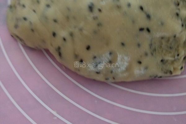 蜂蜜芝麻酥的做法图解3