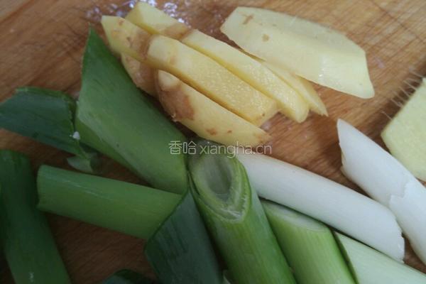 清炖香菇土鸡的做法图解6
