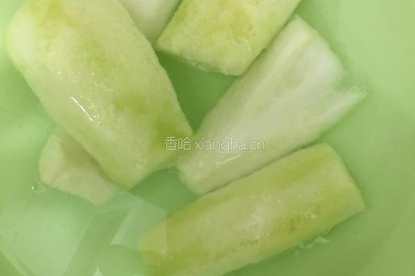 木瓜雞爪瘦肉湯的做法图解3