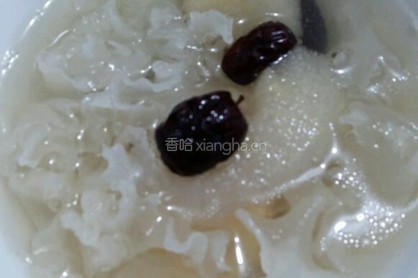 银耳梨子汤的做法图解4