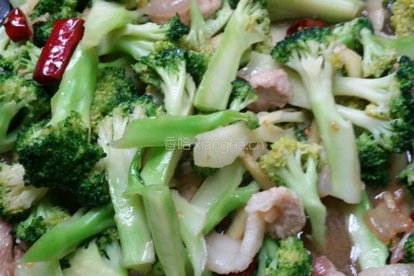 西兰花炒肉的做法图解7