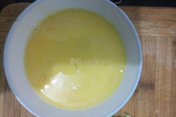 角瓜炒鸡蛋的做法图解2