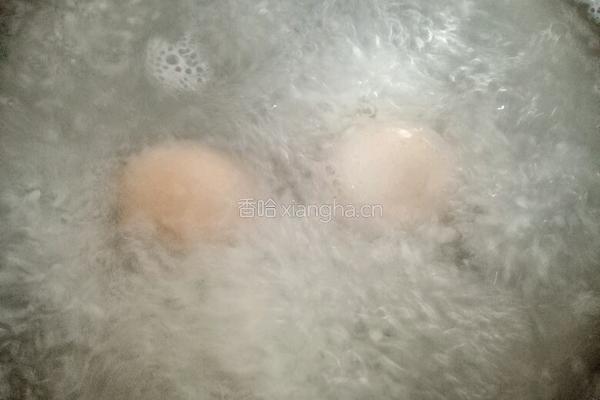 咸蛋菜心粥的做法图解2