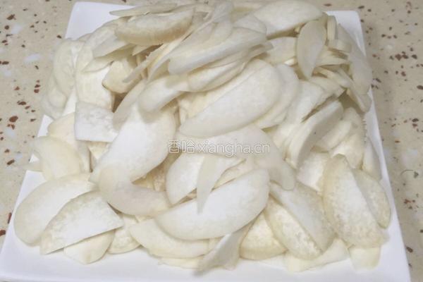 肉烧杏鲍菇的做法图解1