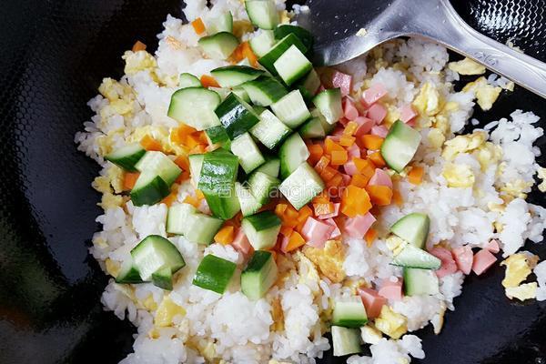 蛋炒饭饭的做法图解4