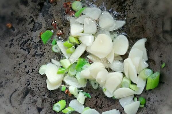 土豆牛肉烩豆角的做法图解3