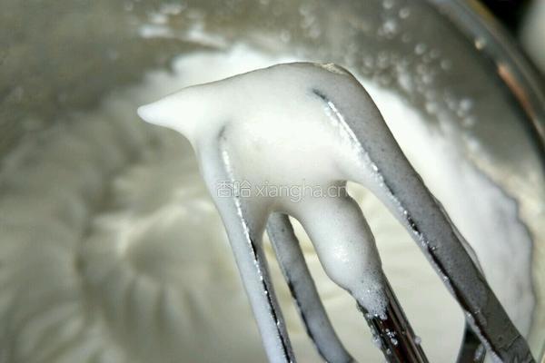 八寸戚风蛋糕的做法图解12