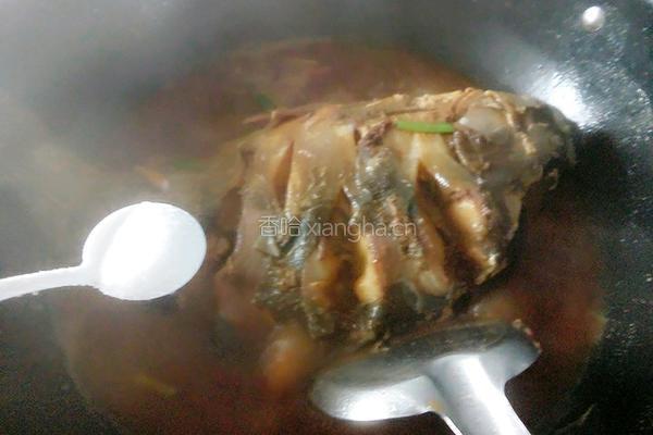啤酒烧鲤鱼的做法图解16