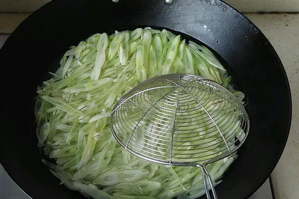 清炒芸豆丝的做法图解4