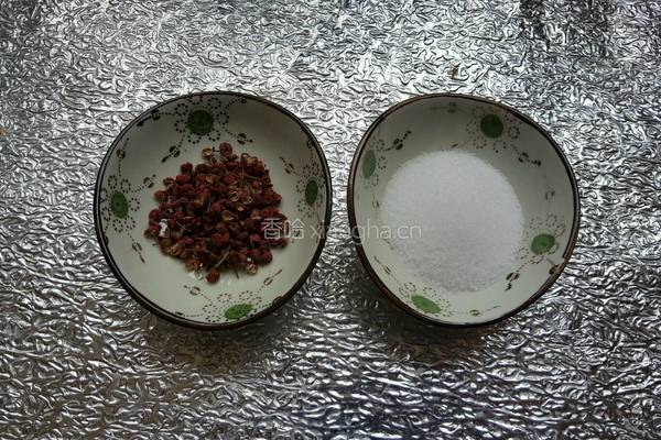 盐水毛豆的做法图解2