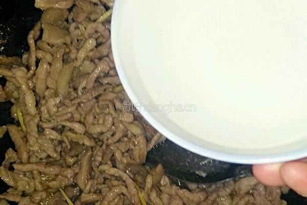 洋葱青椒肉丝的做法图解6