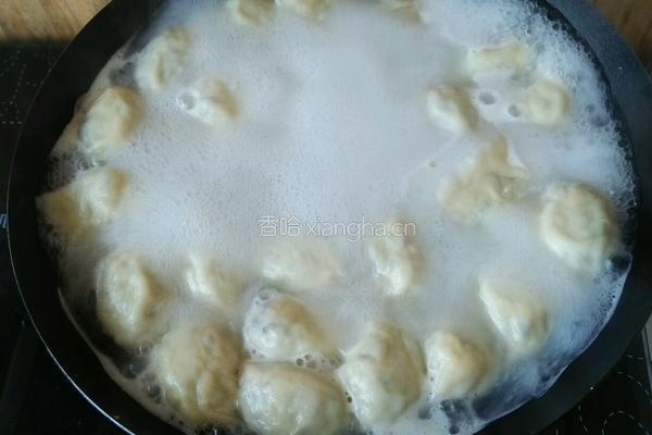 山芹鸡蛋虾仁饺的做法图解8