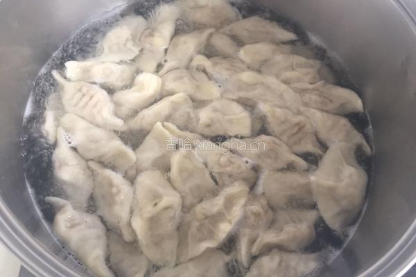 酸汤水饺的做法图解4
